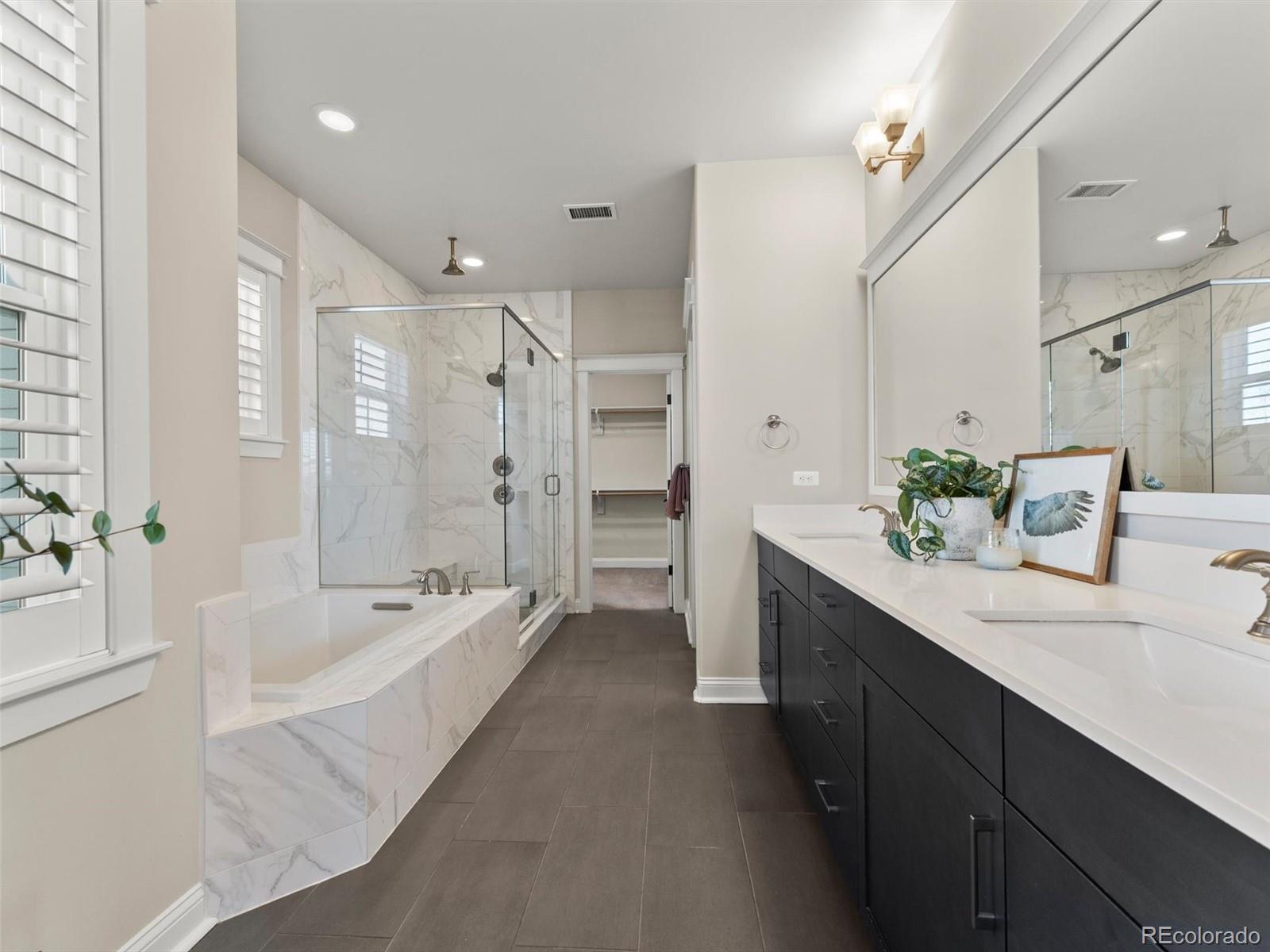6092 Chester Street Denver CO 80238