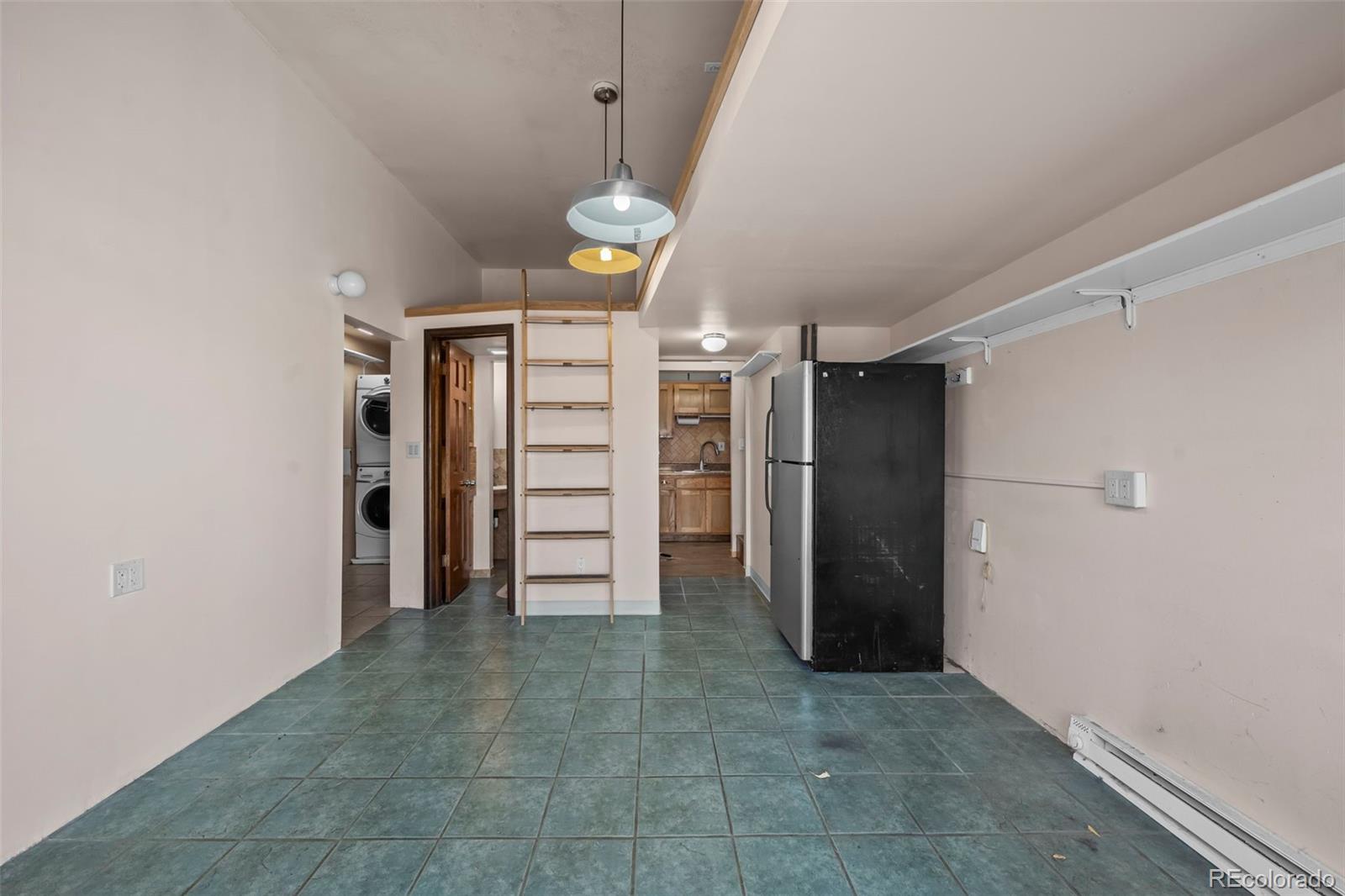 1002 Harmon Place Longmont CO 80501
