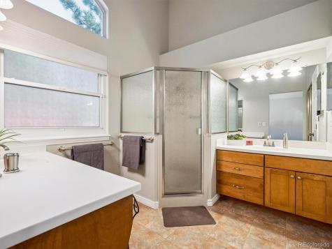 2242 S Moline Court Aurora CO 80014