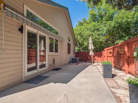 2242 S Moline Court Aurora CO 80014