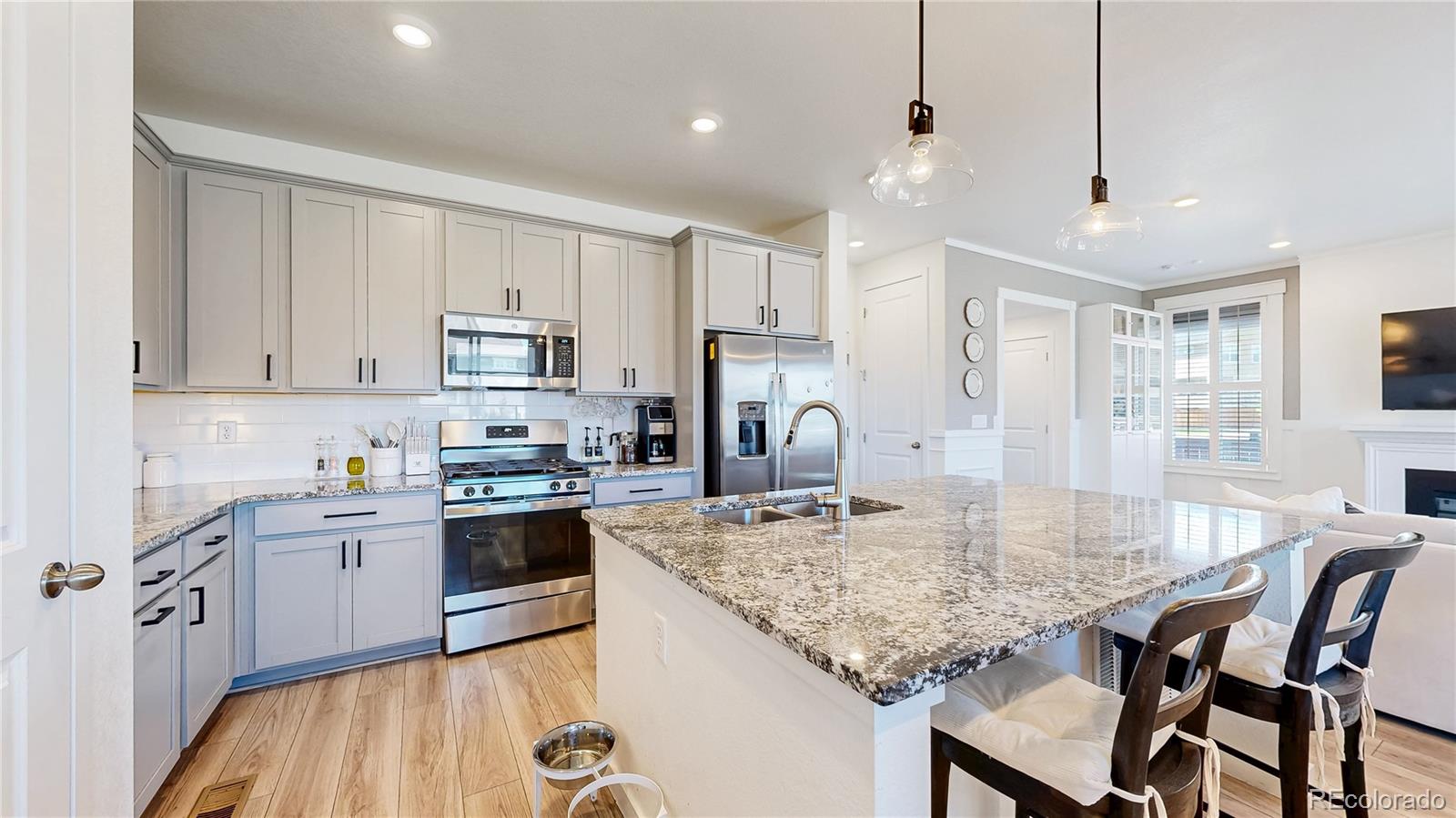 17928 Galapagos Street Broomfield CO 80023