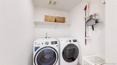 17928 Galapagos Street Broomfield CO 80023
