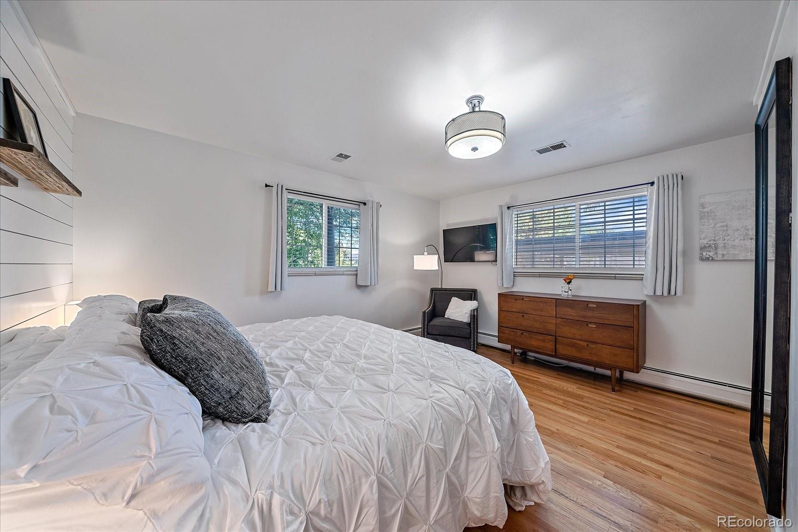 2542 S Kearney Street Denver CO 80222