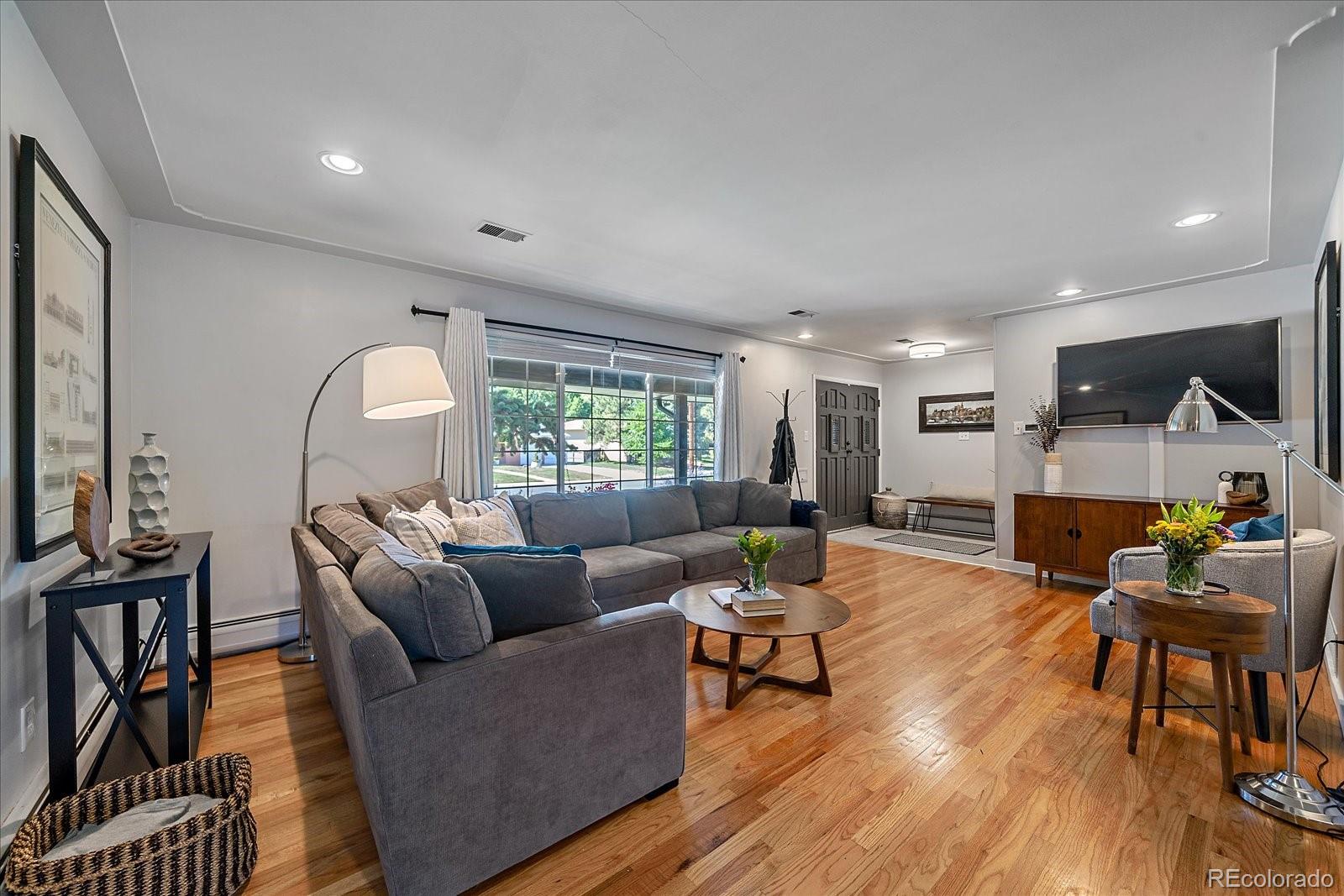 2542 S Kearney Street Denver CO 80222