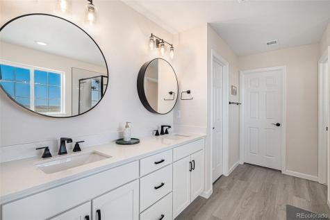 7338 S Yantley Way Aurora CO 80016