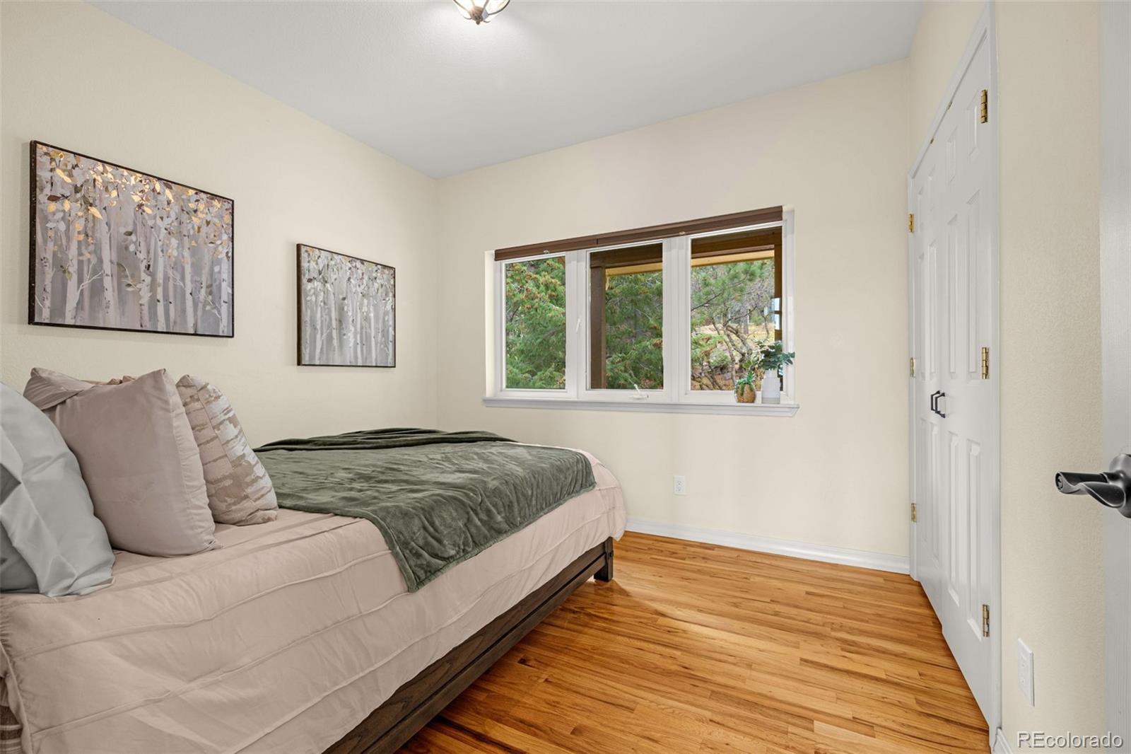 25 Leaming Road Colorado Springs CO 80906
