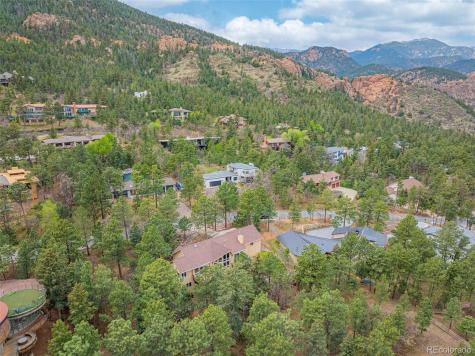 25 Leaming Road Colorado Springs CO 80906