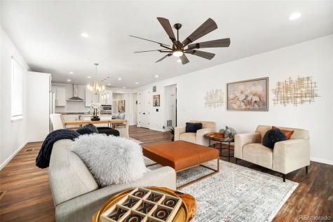 24777 E Alamo Place Aurora CO 80016