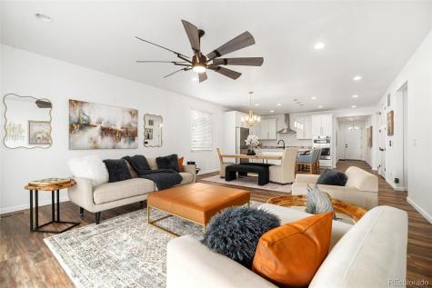 24777 E Alamo Place Aurora CO 80016