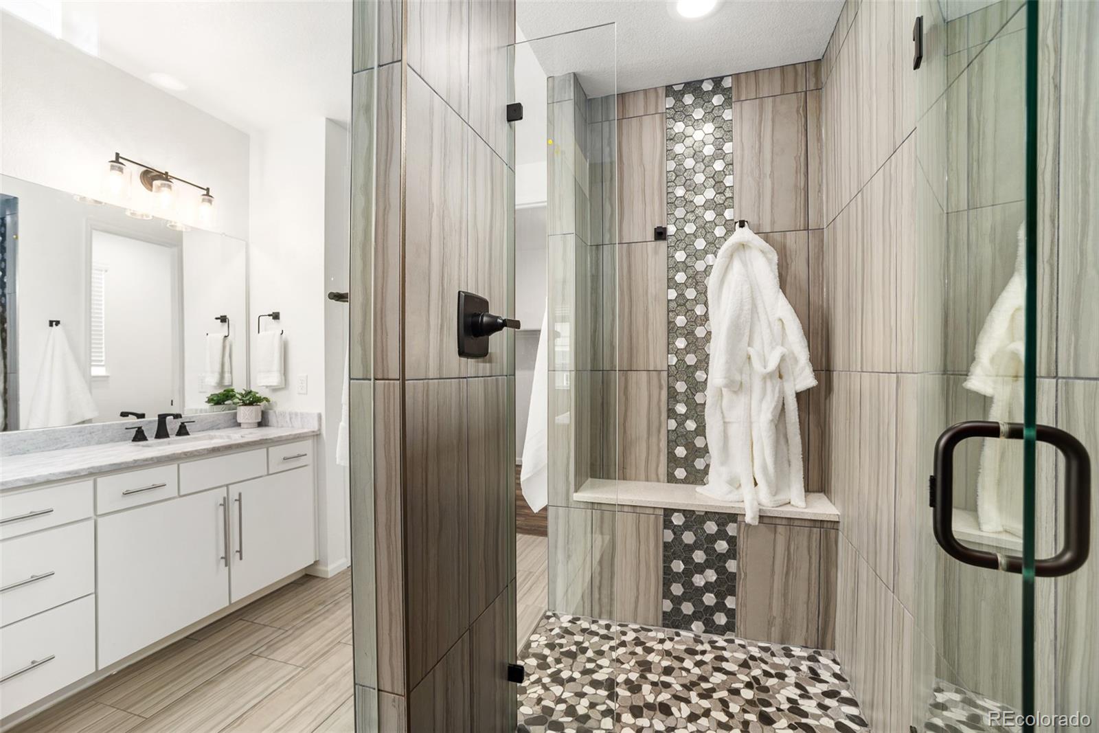 24777 E Alamo Place Aurora CO 80016