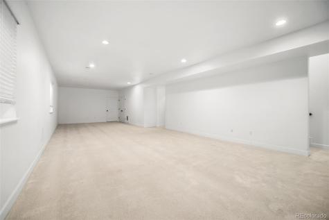 24777 E Alamo Place Aurora CO 80016
