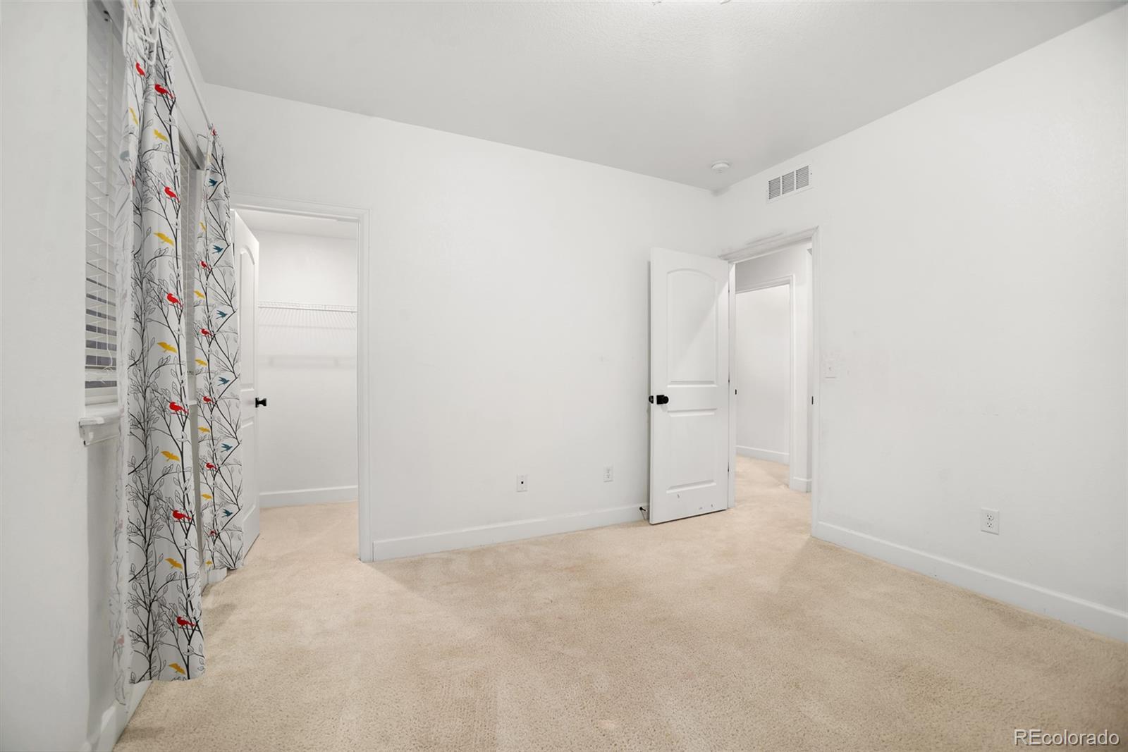 24777 E Alamo Place Aurora CO 80016