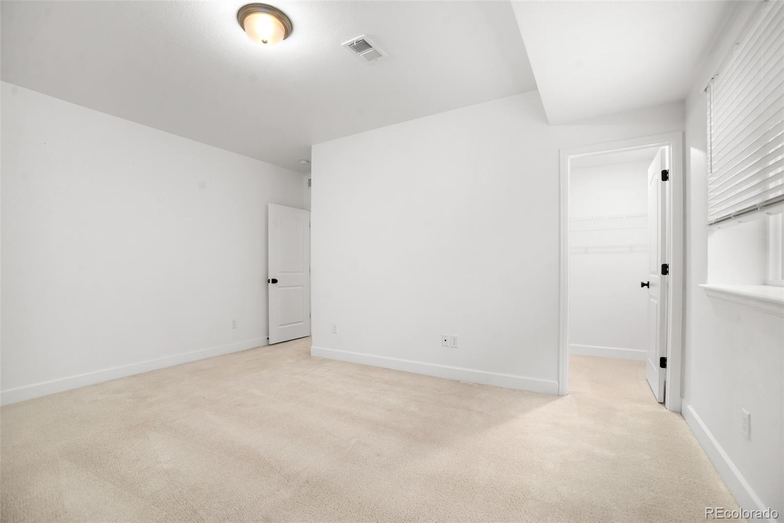 24777 E Alamo Place Aurora CO 80016