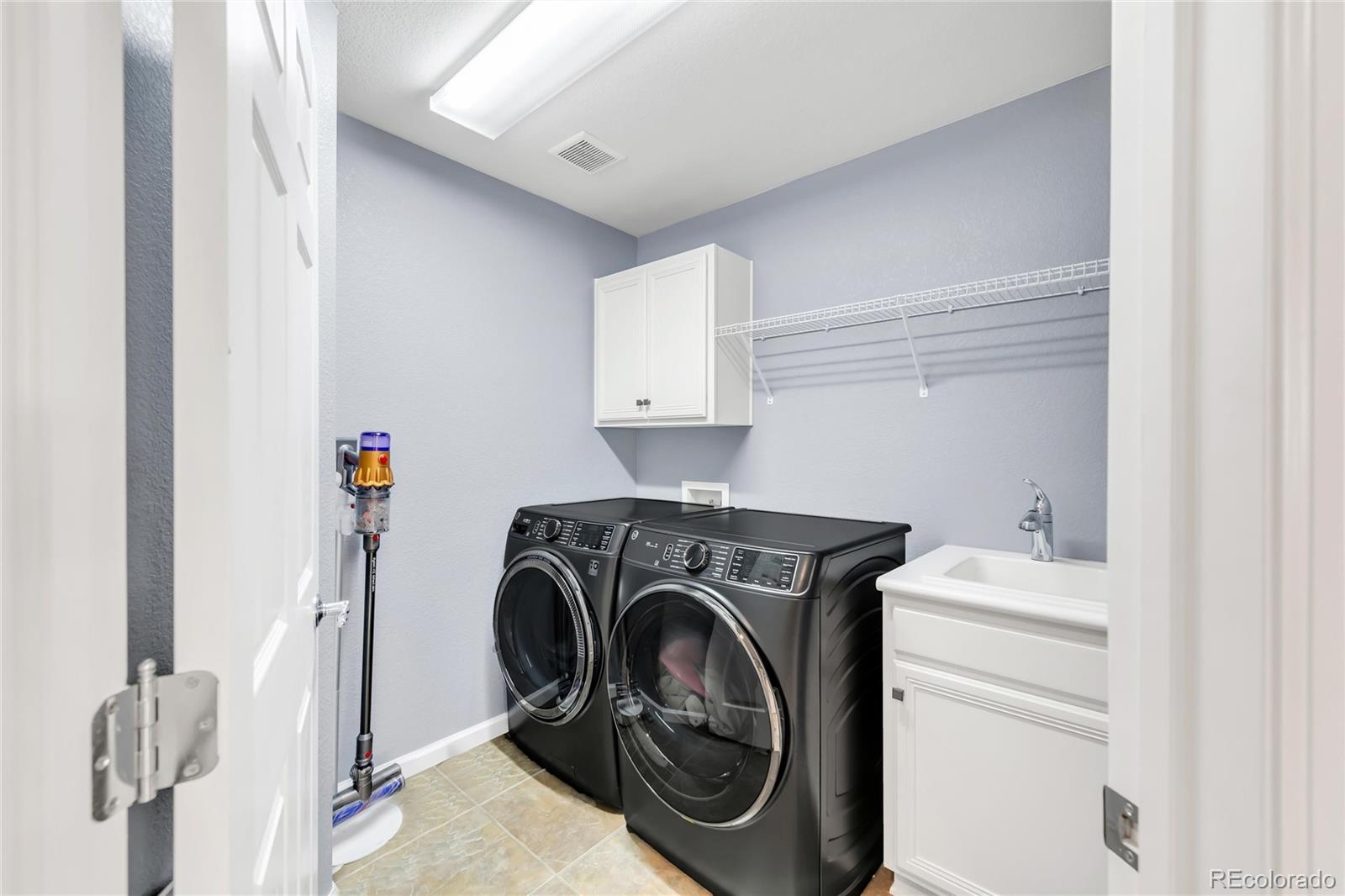 3457 Parkside Center Drive Broomfield CO 80023