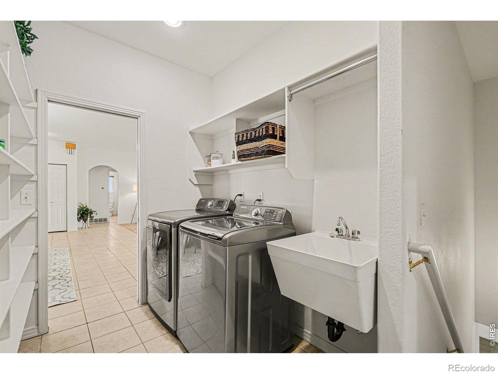 2057 Falcon Drive Longmont CO 80503