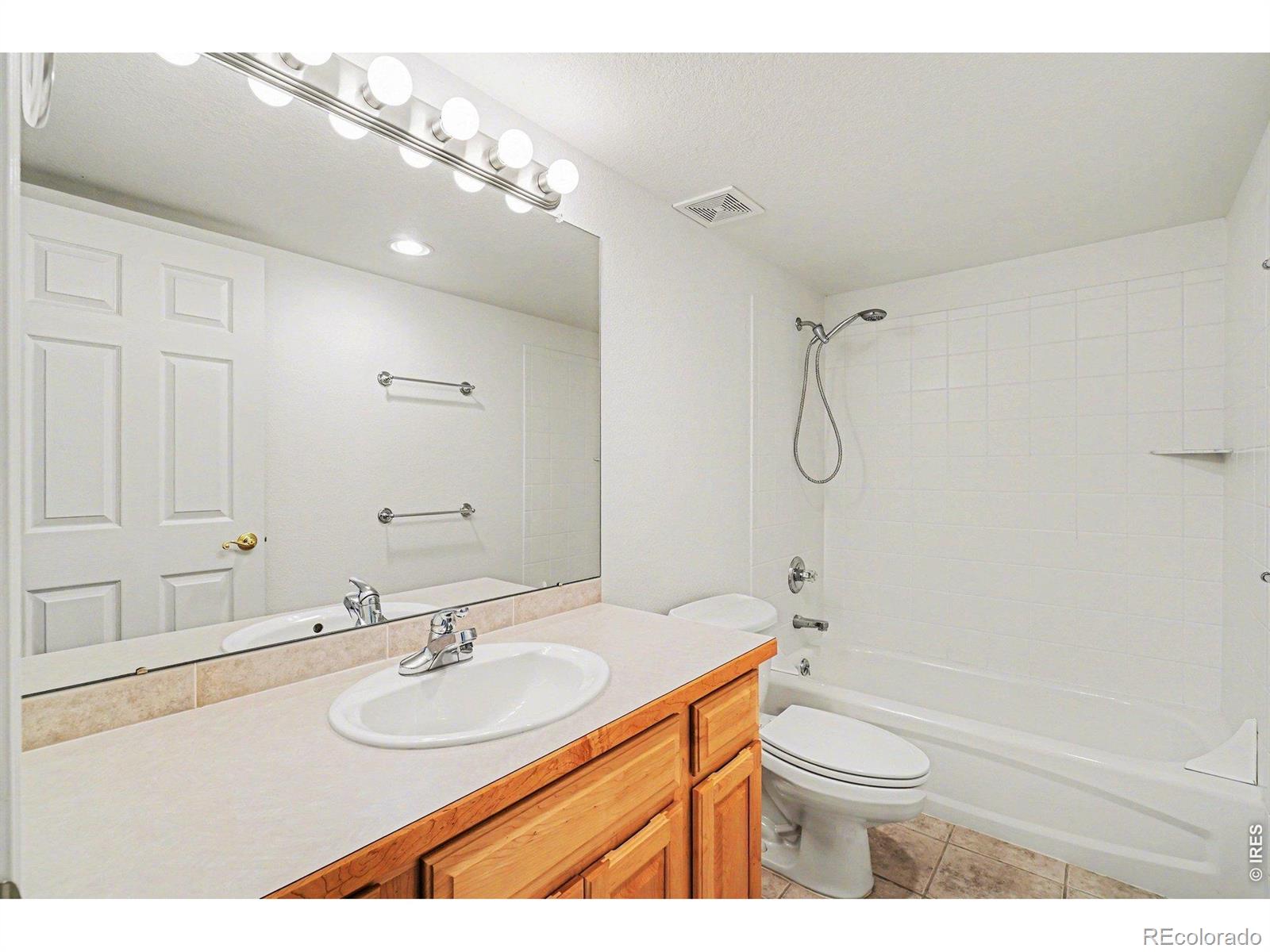 2057 Falcon Drive Longmont CO 80503