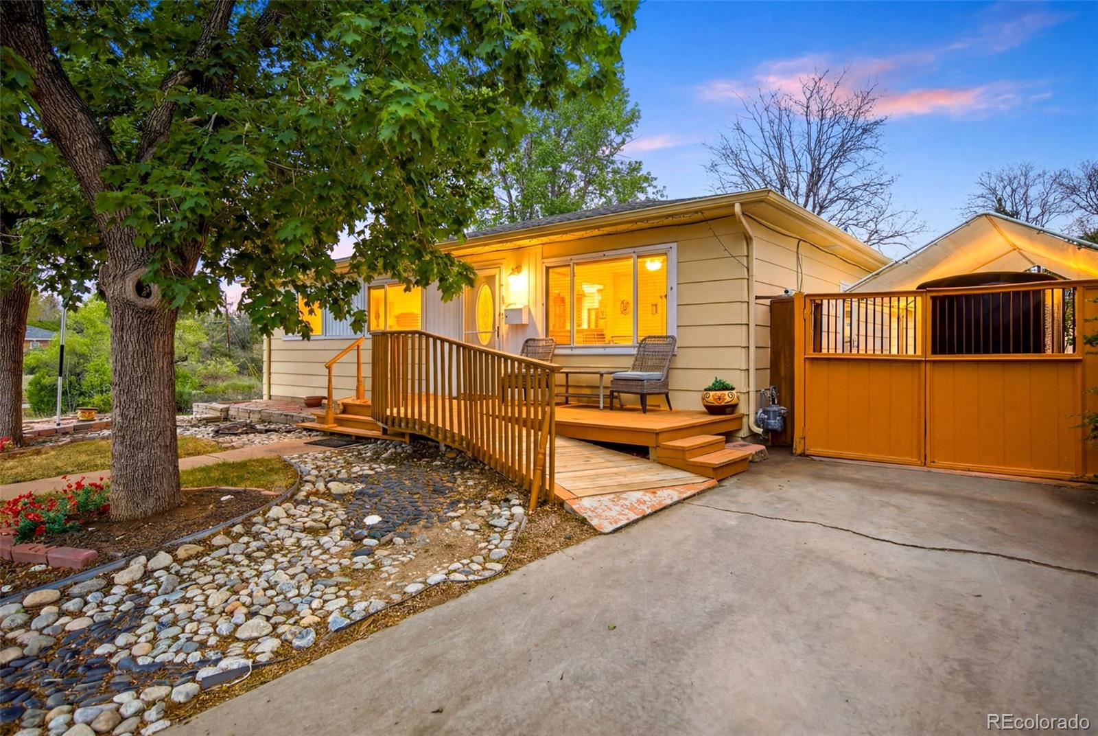 1800 S Vrain Street Denver CO 80219