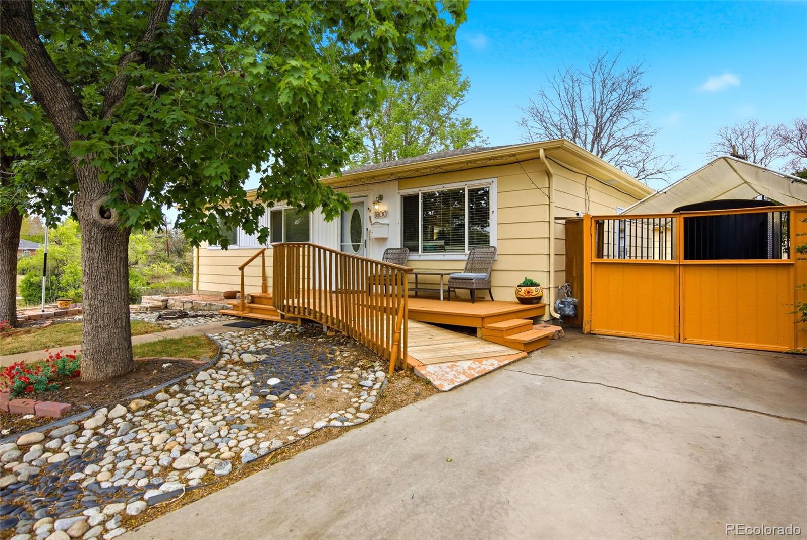 1800 S Vrain Street Denver CO 80219