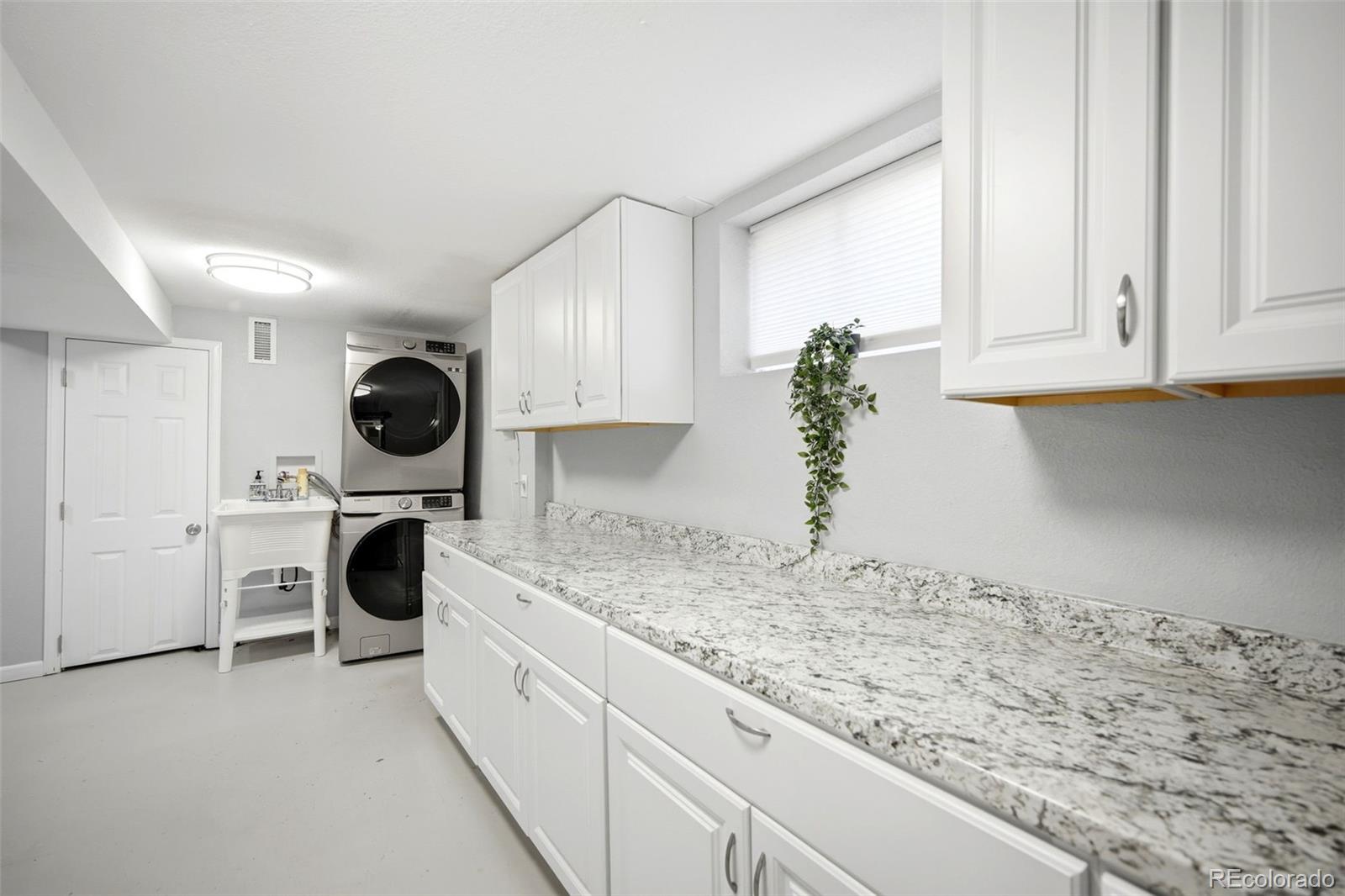 1800 S Vrain Street Denver CO 80219