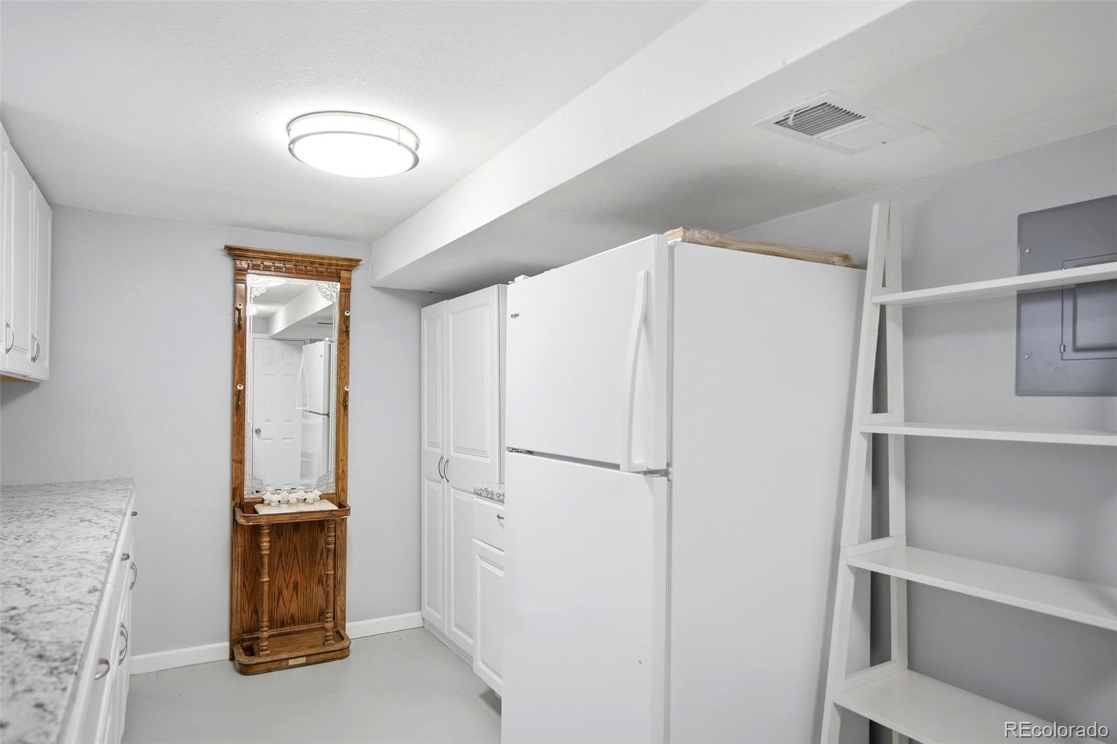 1800 S Vrain Street Denver CO 80219