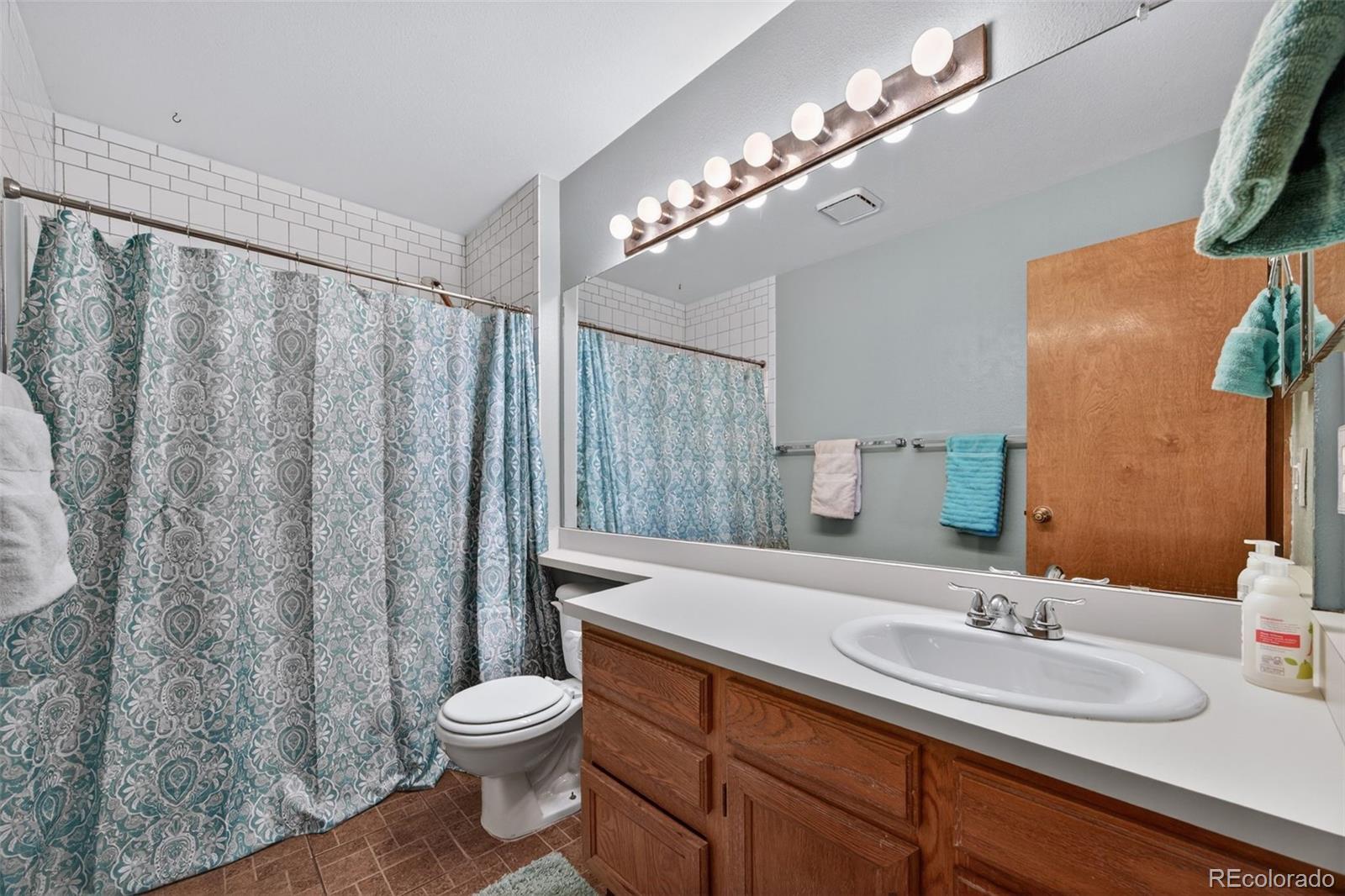 9222 Crestmore Way Highlands Ranch CO 80126