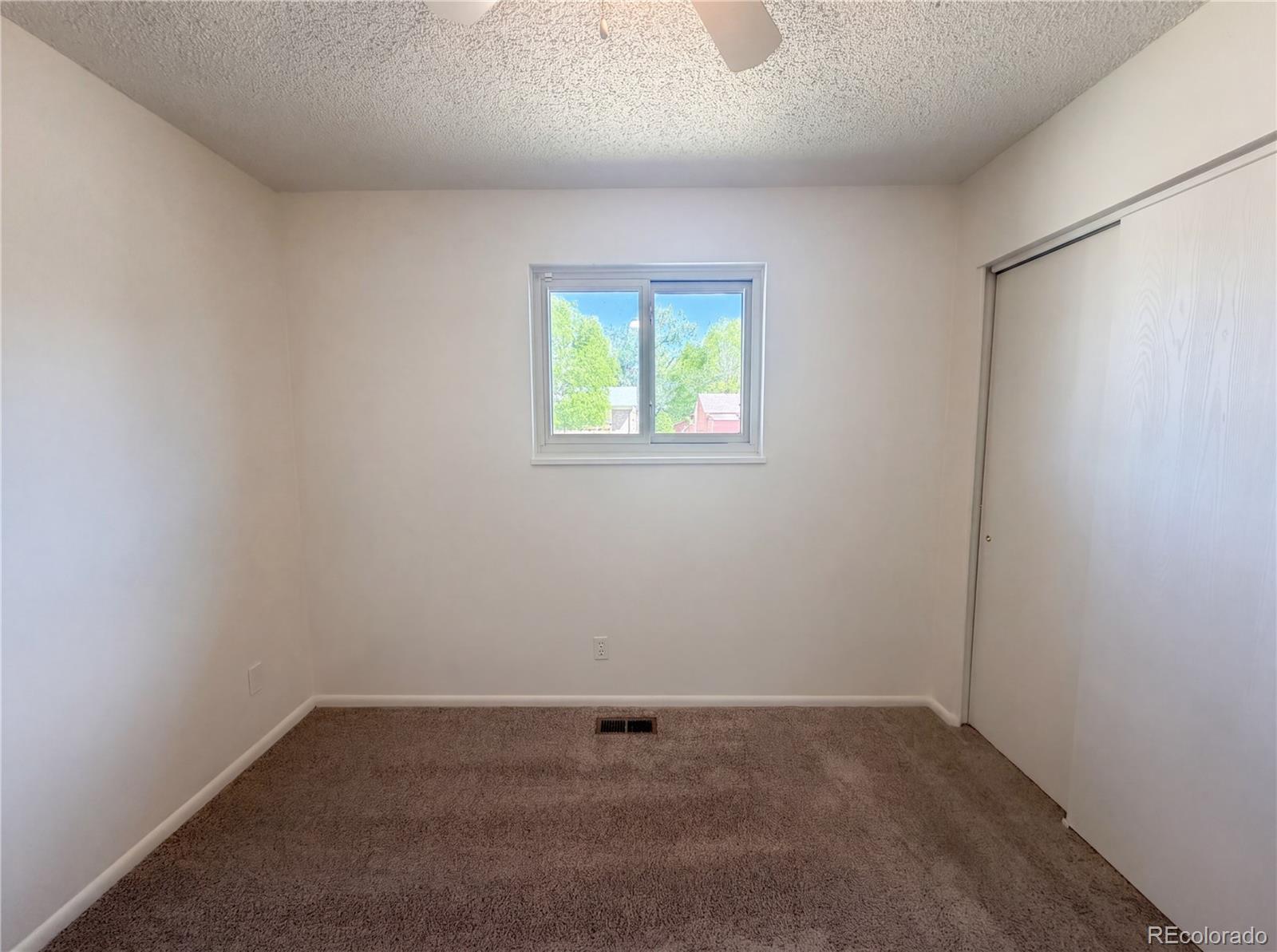1902 E 116th Place Northglenn CO 80233