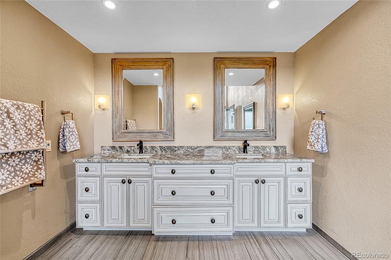 10233 Greatwood Court Highlands Ranch CO 80126