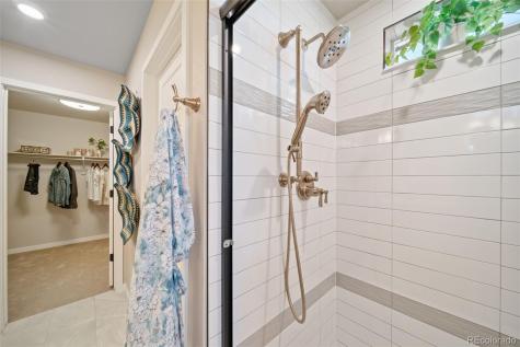 22362 E 38th Place Aurora CO 80019