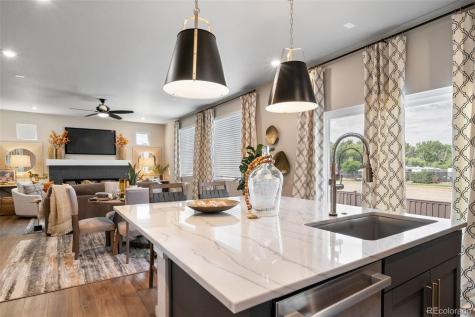 22362 E 38th Place Aurora CO 80019