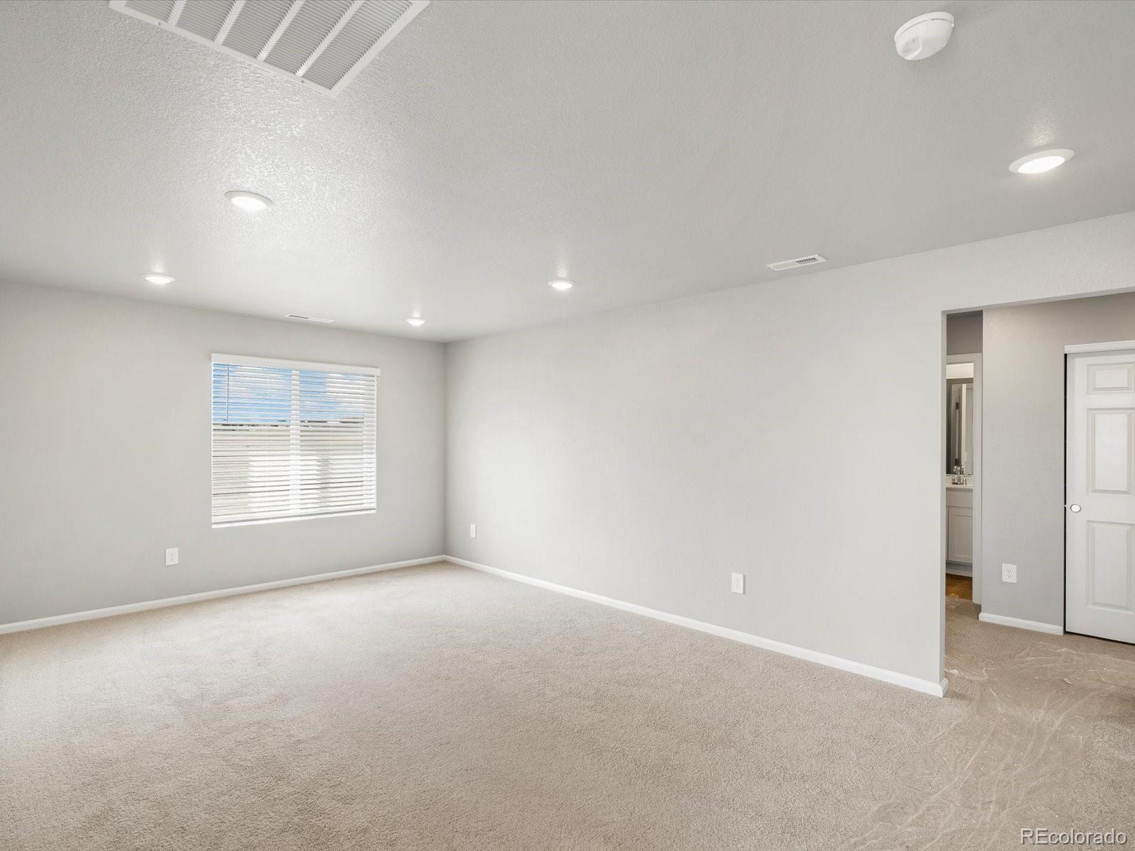 4661 Sunsplash Way Johnstown CO 80534
