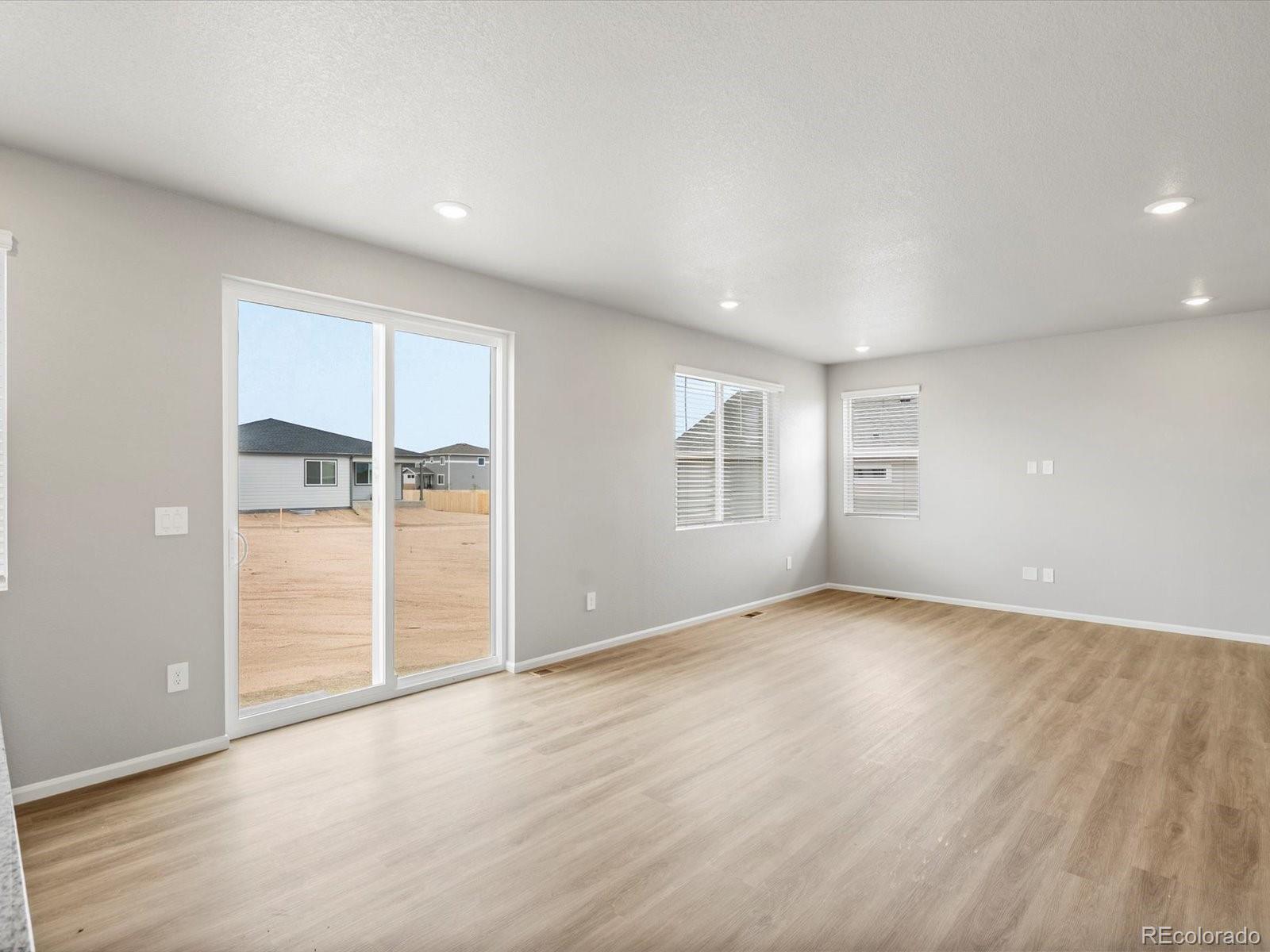 4661 Sunsplash Way Johnstown CO 80534