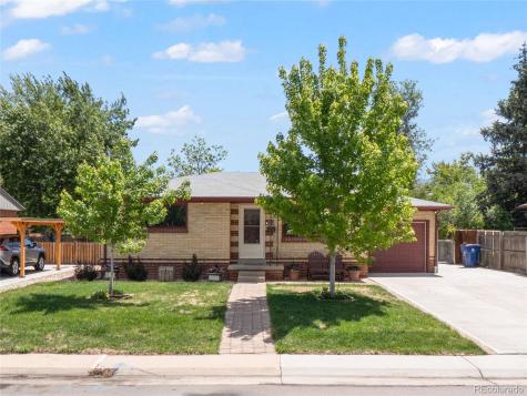 1466 S Chase Street Lakewood CO 80232