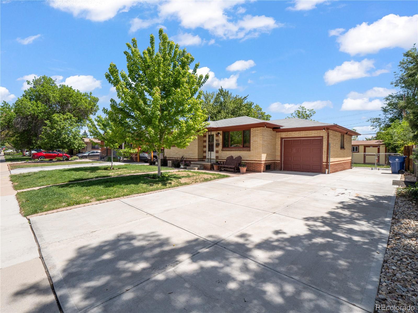 1466 S Chase Street Lakewood CO 80232