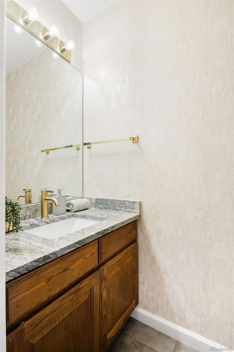54 Wright Court Lakewood CO 80228