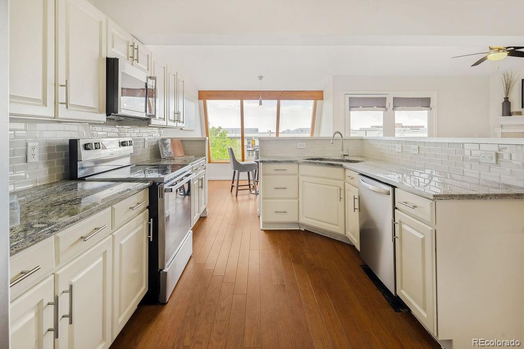 54 Wright Court Lakewood CO 80228