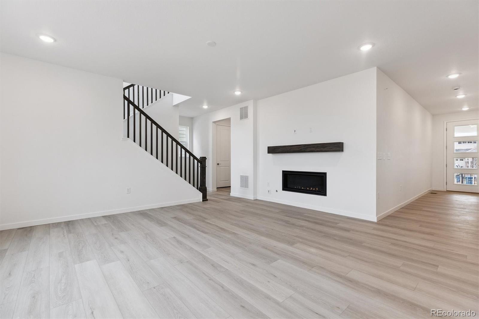 2144 S Ider Way Aurora CO 80018