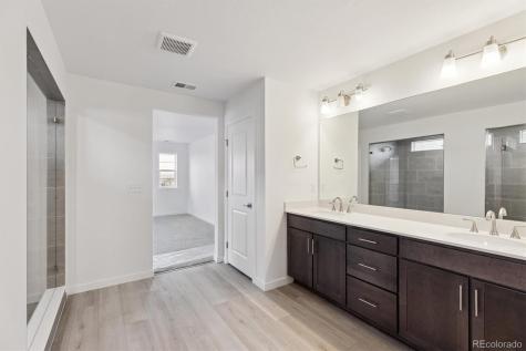2144 S Ider Way Aurora CO 80018