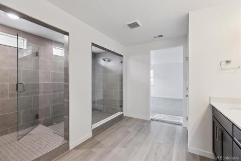 2144 S Ider Way Aurora CO 80018