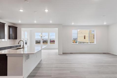 2144 S Ider Way Aurora CO 80018