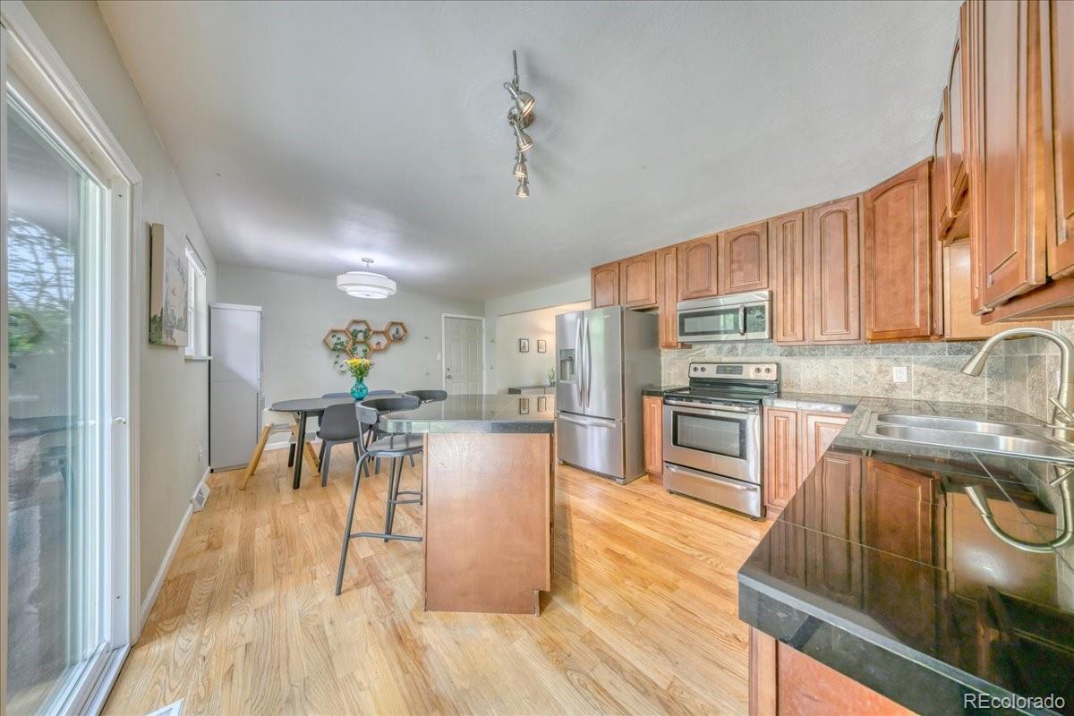 10975 W 68th Avenue Arvada CO 80004