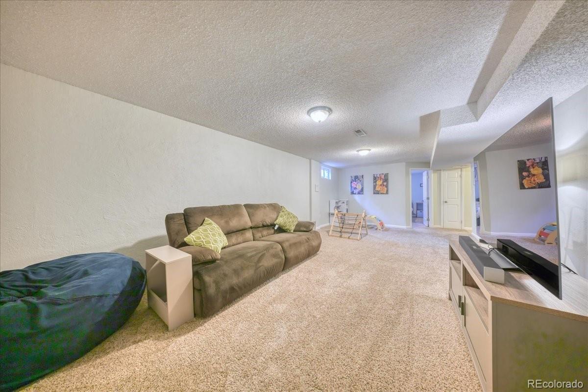 10975 W 68th Avenue Arvada CO 80004
