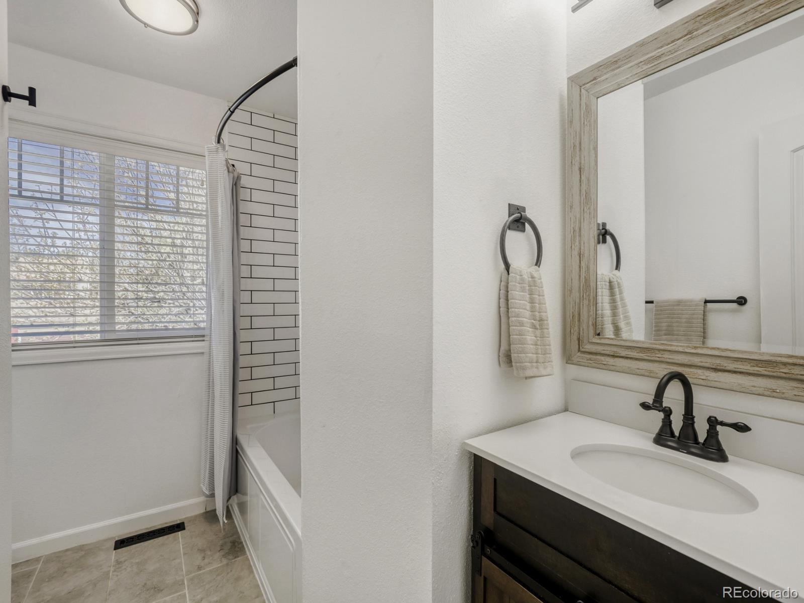 717 Elliott Street Longmont CO 80504