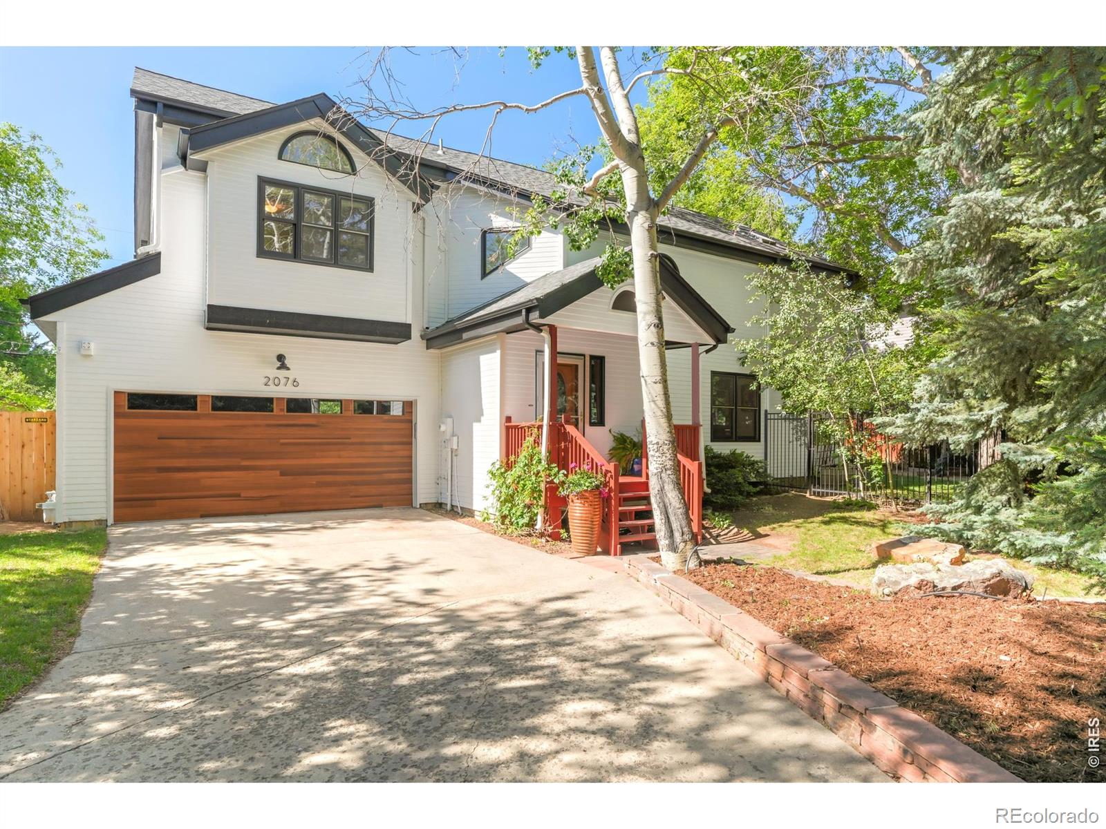 2076 Oak Avenue Boulder CO 80304