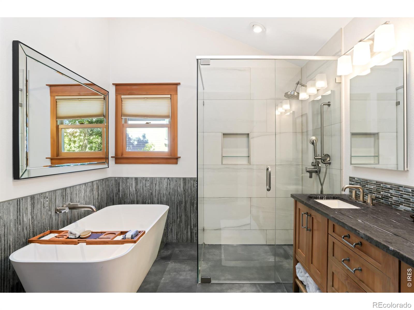 2076 Oak Avenue Boulder CO 80304