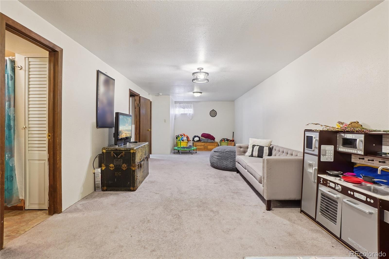 53 Macgregor Road Pueblo CO 81001