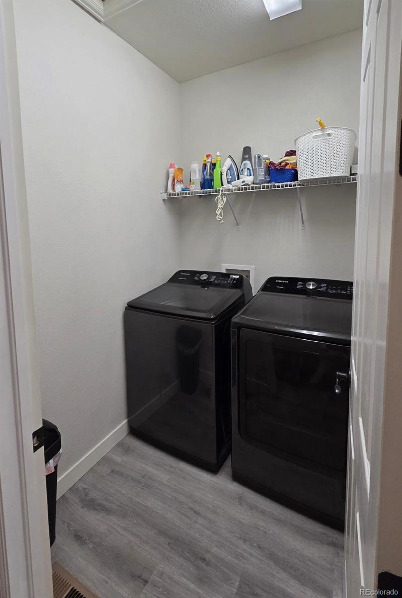 5051 S Netherland Way Centennial CO 80015