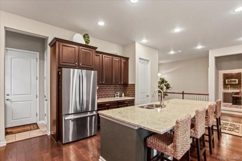 7790 S Queensburg Way Aurora CO 80016