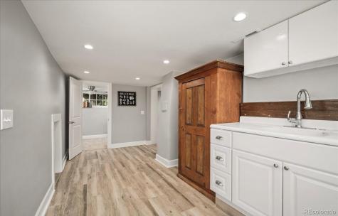 5725 W Mississippi Avenue Lakewood CO 80226