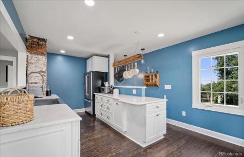 5725 W Mississippi Avenue Lakewood CO 80226
