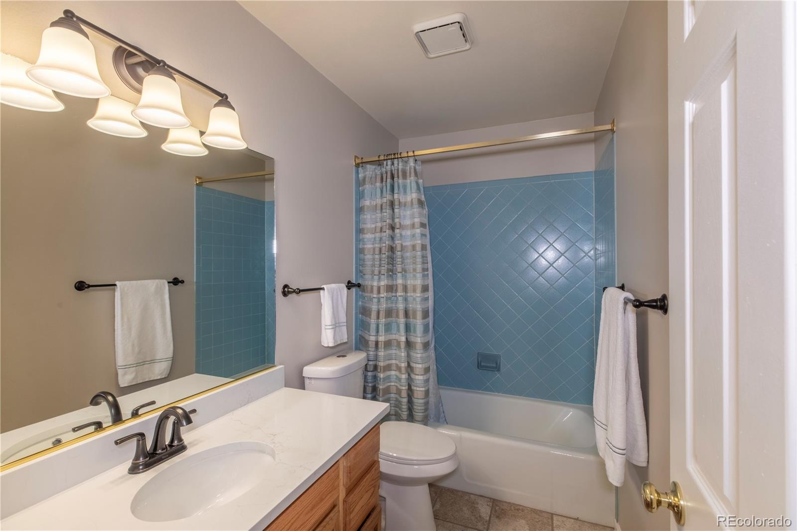 1437 Elmhurst Lane Longmont CO 80503